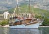 Navire de croisière traditionnel Delija - voilier à moteur en bois 1906  location voilier à moteur Croatie