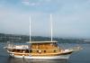 Navire de croisière traditionnel Dalmatinka - voilier à moteur en bois 1968  batueaux location Split