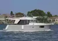 bateau à moteur Swift Trawler 30 Pula Croatie