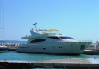 bateau à moteur Ferretti 880 SALAMIS Grèce
