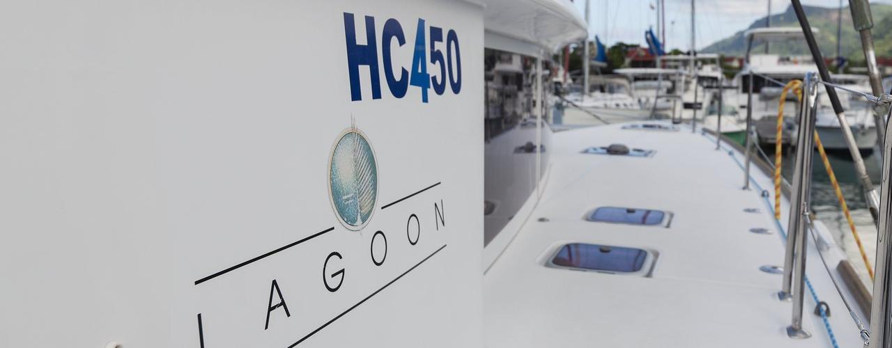2012. Lagoon 450