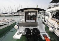 bateau à moteur Antares 9 OB Biograd na moru Croatie
