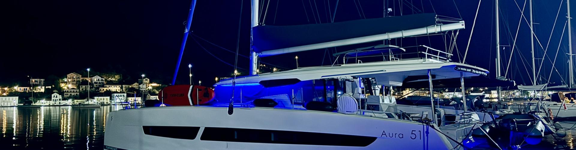 catamaran Fountaine Pajot Aura 51