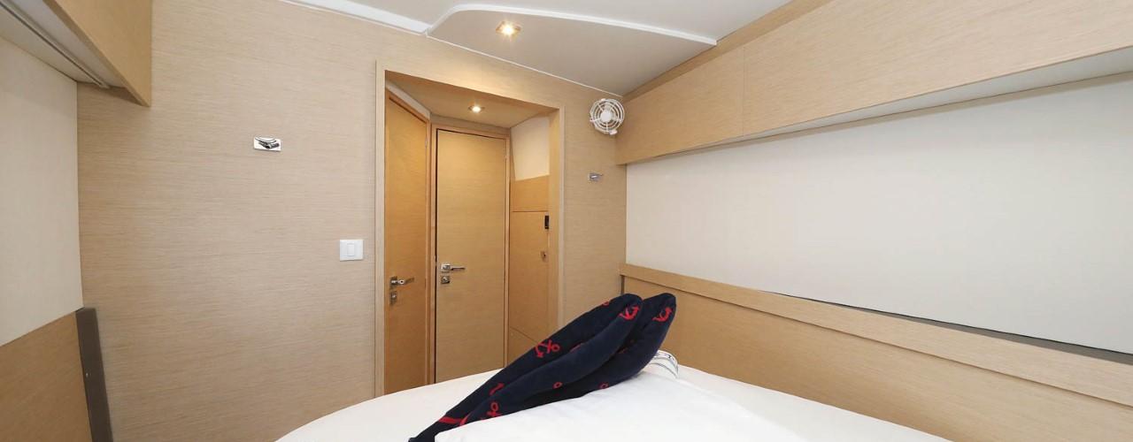 2023. Fountaine Pajot Astréa 42