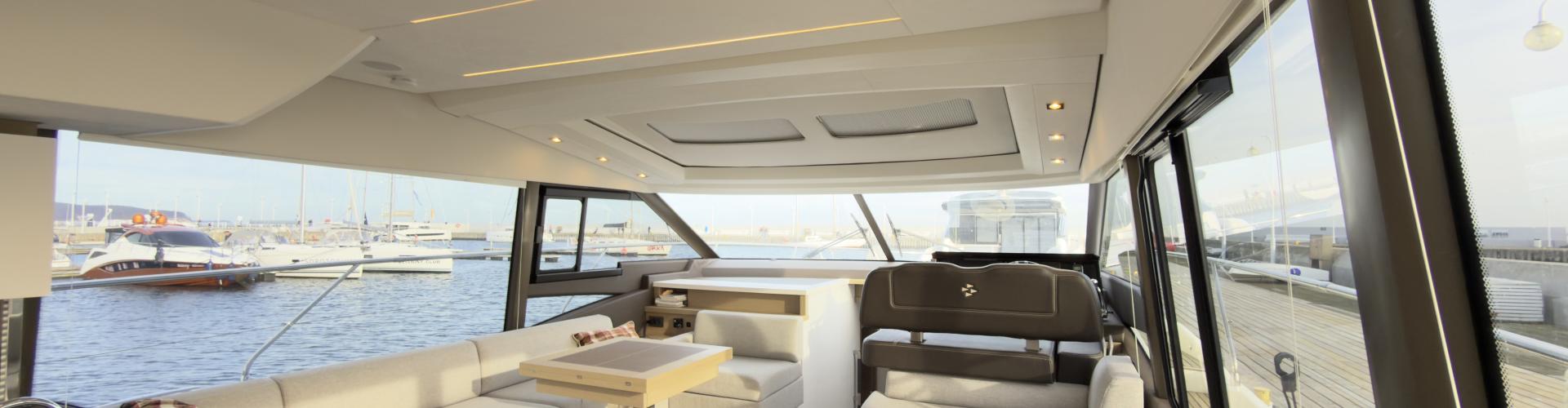2022. Prestige 590 Flybridge